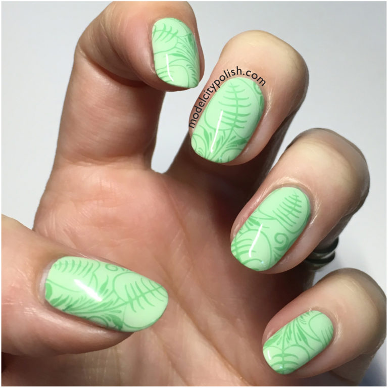Leaf Manicure
